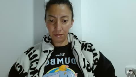 Snapshot of candymilfff chatting on September 16, 4:13 am candymilfff online show from September 16, 4:13 am