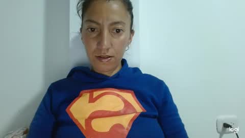 Snapshot of candymilfff chatting on September 17, 3:52 am candymilfff online show from September 17, 3:52 am