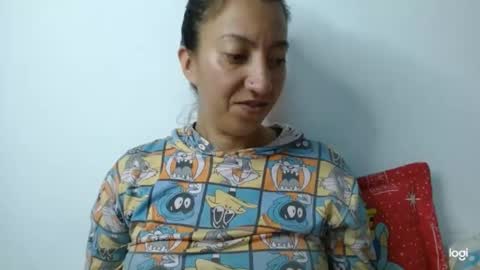 Snapshot of candymilfff chatting on December 15, 9:41 pm candymilfff online show from December 15, 9:41 pm