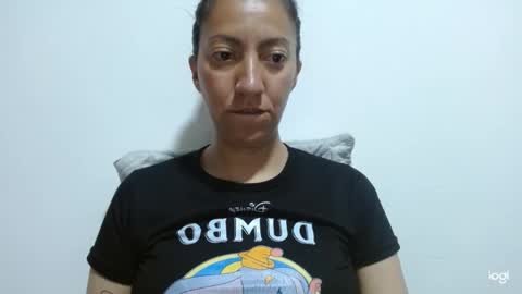 Snapshot of candymilfff chatting on June 4, 3:12 am candymilfff online show from June 4, 3:12 am