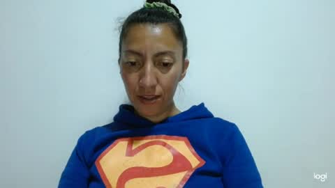 Snapshot of candymilfff chatting on June 19, 11:30 pm candymilfff online show from June 19, 11:30 pm