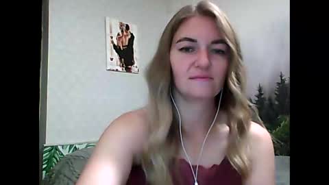 Daisy online show from September 9, 9:25 pm