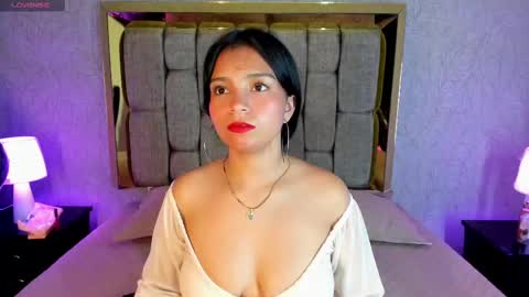 Candys Victoria online show from October 3, 1:57 am