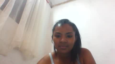 Snapshot of candysourensx chatting on May 15, 5:14 am CandySourensx online show from May 15, 5:14 am