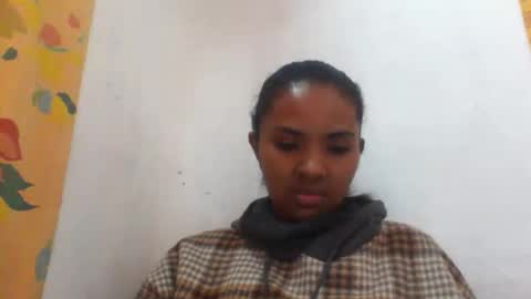 Snapshot of candysourensx chatting on May 29, 5:16 am CandySourensx online show from May 29, 5:16 am