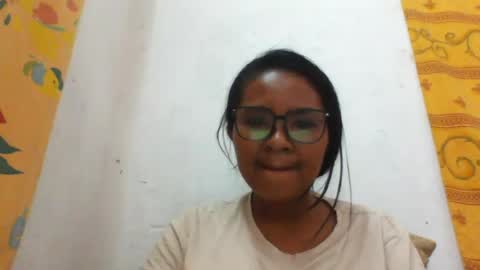 Snapshot of candysourensx chatting on June 18, 12:09 pm CandySourensx online show from June 18, 12:09 pm
