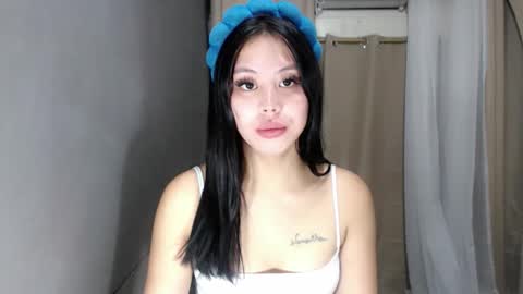 Snapshot of candysweetcum_ chatting on June 8, 1:28 am CALL ME SAM online show from June 8, 1:28 am