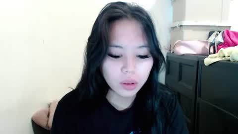 Snapshot of candysweetcum_ chatting on June 13, 5:38 am CALL ME SAM online show from June 13, 5:38 am