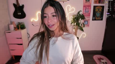 Camilla online show from May 20, 12:17 am