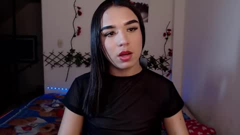 Snapshot of candyy_doll_ chatting on May 7, 6:41 am candyy_doll_ online show from May 7, 6:41 am
