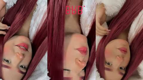 Snapshot of candyy_doll_ chatting on June 18, 6:02 am candyy_doll_ online show from June 18, 6:02 am