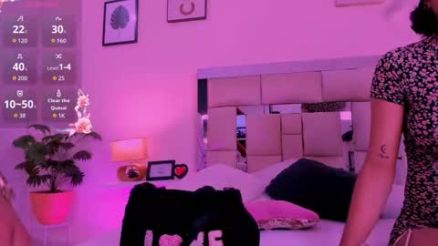 Snapshot of candyygirl_1 chatting on September 11, 2:44 am Candy online show from September 11, 2:44 am