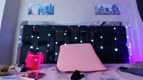 Aura  online show from March 10, 11:53 am