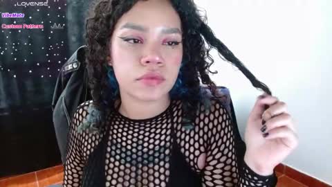 canela_s1 online show from May 2, 8:03 pm