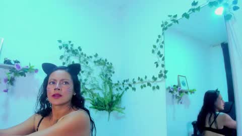 canelaa___ online show from October 10, 2:38 pm