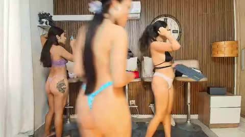 Sara online show from November 5, 11:21 am