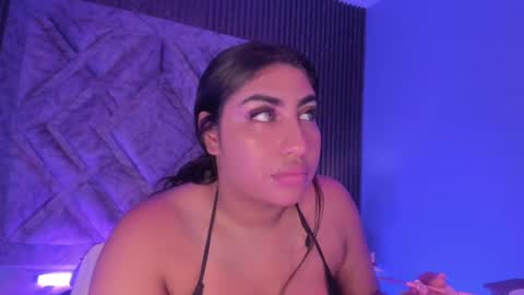 GABRIELA LOPEZ online show from February 7, 10:20 pm