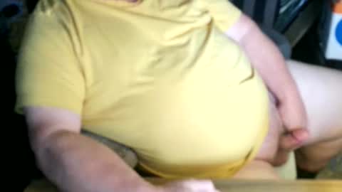 canoelicker69 online show from December 2, 4:57 pm