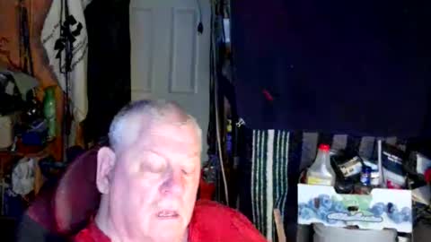 canoelicker69 online show from March 12, 11:49 am