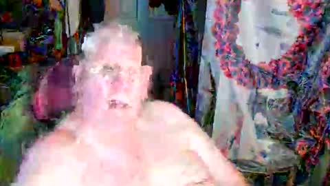 Snapshot of canoelicker69 chatting on May 10, 6:46 pm canoelicker69 online show from May 10, 6:46 pm