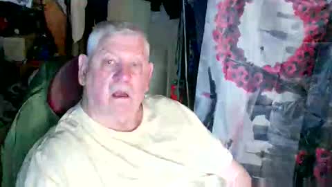 Snapshot of canoelicker69 chatting on May 16, 6:28 pm canoelicker69 online show from May 16, 6:28 pm