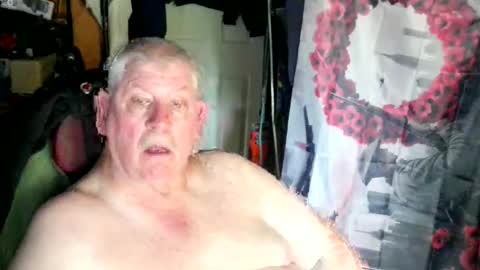 Snapshot of canoelicker69 chatting on May 22, 6:35 pm canoelicker69 online show from May 22, 6:35 pm