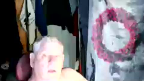 Snapshot of canoelicker69 chatting on July 6, 7:27 pm canoelicker69 online show from July 6, 7:27 pm