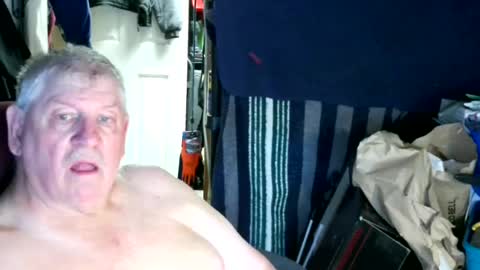 Snapshot of canoelicker69 chatting on July 25, 8:28 pm canoelicker69 online show from July 25, 8:28 pm