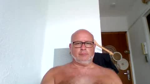 Snapshot of caplover1971 chatting on July 16, 1:28 pm caplover1971 online show from July 16, 1:28 pm
