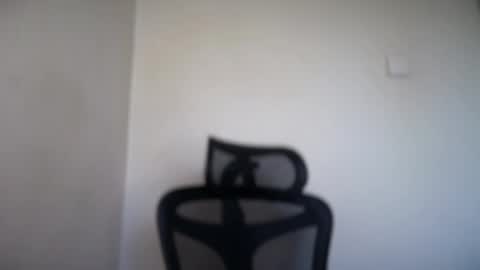 Emma online show from May 4, 7:04 am