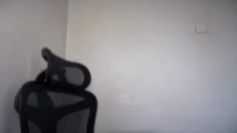 Snapshot of cappuccinokiss chatting on May 21, 6:09 am Emma online show from May 21, 6:09 am