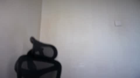 Snapshot of cappuccinokiss chatting on June 10, 6:34 am Emma online show from June 10, 6:34 am