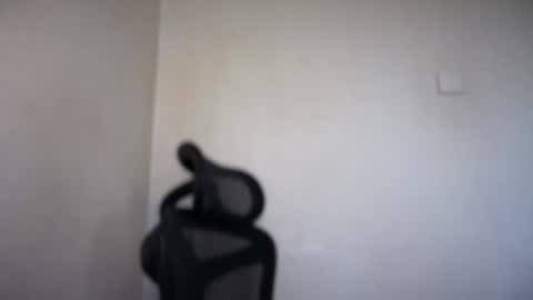 Snapshot of cappuccinokiss chatting on June 11, 7:17 am Emma online show from June 11, 7:17 am