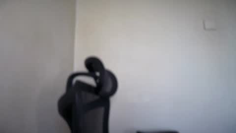Snapshot of cappuccinokiss chatting on June 25, 5:07 am Emma online show from June 25, 5:07 am