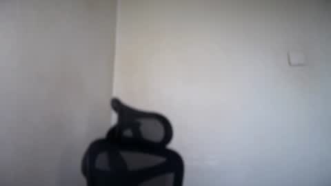 Snapshot of cappuccinokiss chatting on June 30, 5:41 am Emma online show from June 30, 5:41 am