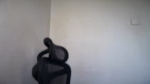 Snapshot of cappuccinokiss chatting on July 21, 6:05 am Emma online show from July 21, 6:05 am