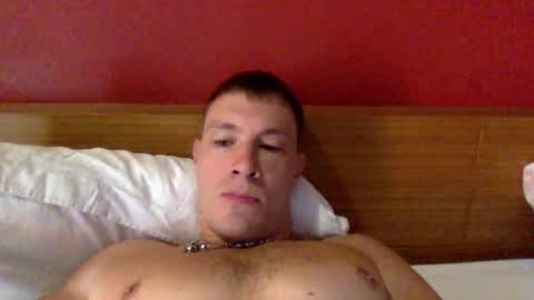 Snapshot of capt_oliver chatting on November 19, 5:40 am follow my twitter online show from November 19, 5:40 am