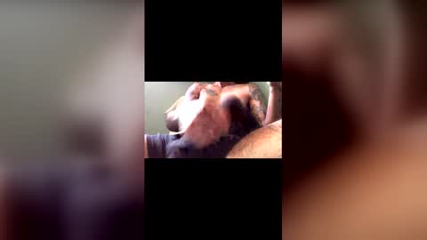 Snapshot of capt_thatcher chatting on May 7, 3:50 pm capt_thatcher online show from May 7, 3:50 pm