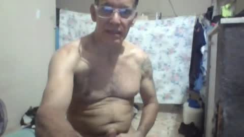 Snapshot of captainfox_ chatting on June 26, 12:59 am captainfox_ online show from June 26, 12:59 am