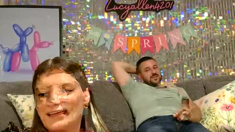 Cara and Cole online show from May 3, 3:56 am