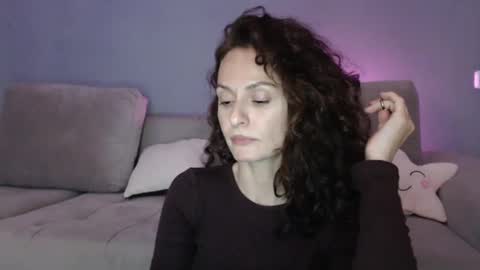 Snapshot of carakat chatting on February 1, 12:07 am carakat online show from February 1, 12:07 am