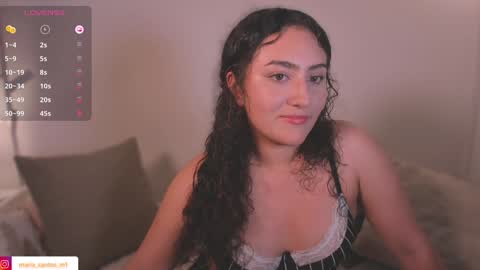Snapshot of caramel__ chatting on January 18, 5:10 am  Mara  online show from January 18, 5:10 am