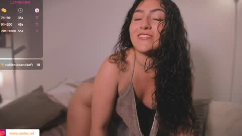 Snapshot of caramel__ chatting on February 8, 11:34 pm  Mara  online show from February 8, 11:34 pm