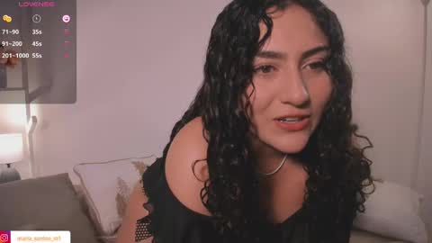 Snapshot of caramel__ chatting on February 25, 10:50 pm  Mara  online show from February 25, 10:50 pm