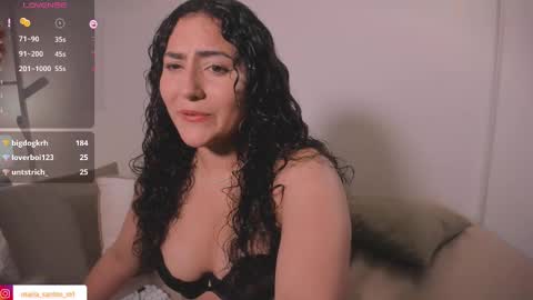 Snapshot of caramel__ chatting on March 11, 2:32 am  Mara  online show from March 11, 2:32 am