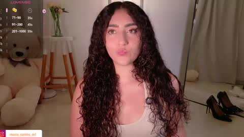 Snapshot of caramel__ chatting on May 25, 11:44 pm Mara online show from May 25, 11:44 pm