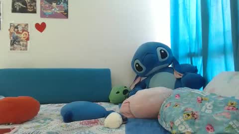 Snapshot of caramel_doll_ chatting on March 30, 1:23 pm ing online show from March 30, 1:23 pm