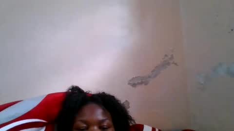 Snapshot of caramel_flames chatting on November 2, 1:57 pm caramel_flames online show from November 2, 1:57 pm