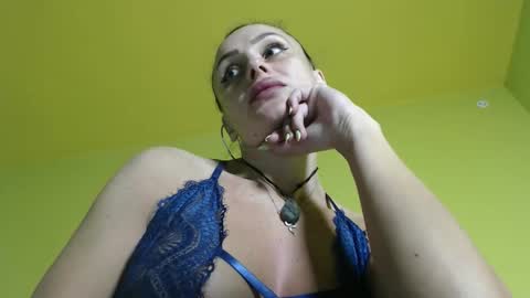 Caramella online show from April 29, 6:17 am