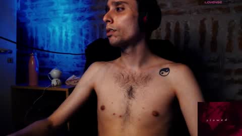 carameltoy4 online show from March 6, 4:09 am